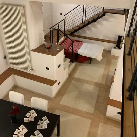 Vicolo Duelli Apartment